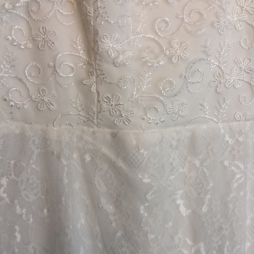 Ever Pretty Plus Size Maxi Lace Wedding Dress with Ruffle Sleeves, 3X - Picture 10 of 15